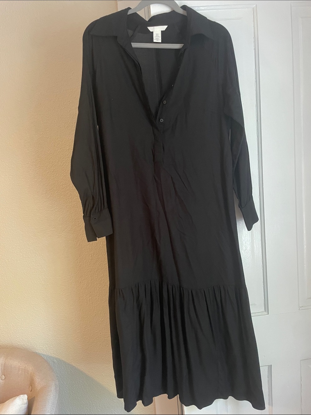 H&M Black Long Sleeve Tiered Shirt Dress